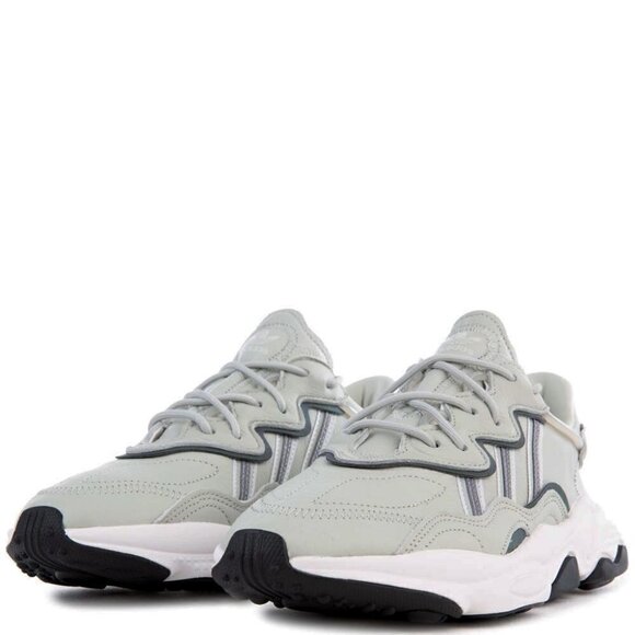 Adidas Men's Ozweego Sneakers Trace Cargo Ash Silver Size 13 Leather Shoes - Picture 1 of 11